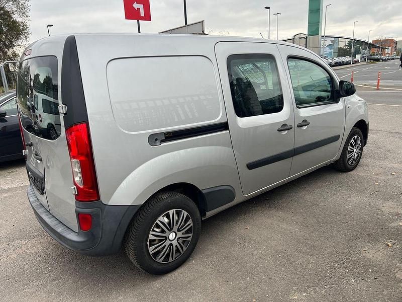 Gebraucht Mercedes Citan 111 110 PS (80 kW) 2017 Silber Van / Kleinbus