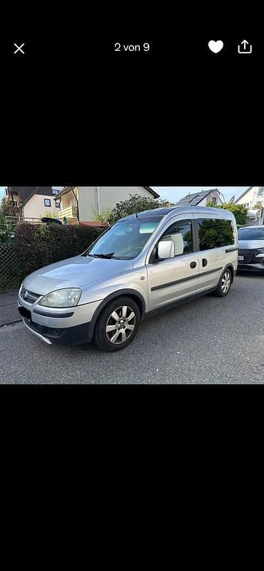 Grau Gebraucht 2006 Opel Combo Van / Kleinbus | 3.200 € (Fairer Preis) - Bild 1/4