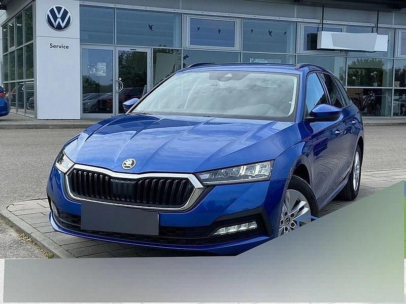 Blau Gebraucht 2023 Skoda Octavia Kombi | 28.249 € (Fairer Preis) - Bild 1/4