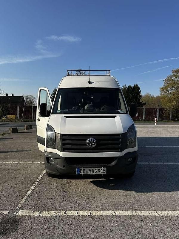 Second-hand VW Crafter 136 CP (100 kW) 2015 Alb Van