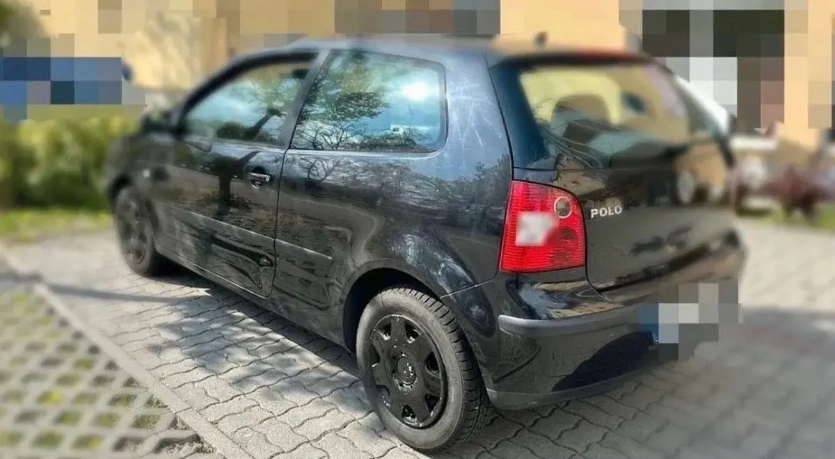 Gebraucht VW Polo Basis 75 PS (55 kW) 2005 Schwarz Kleinwagen