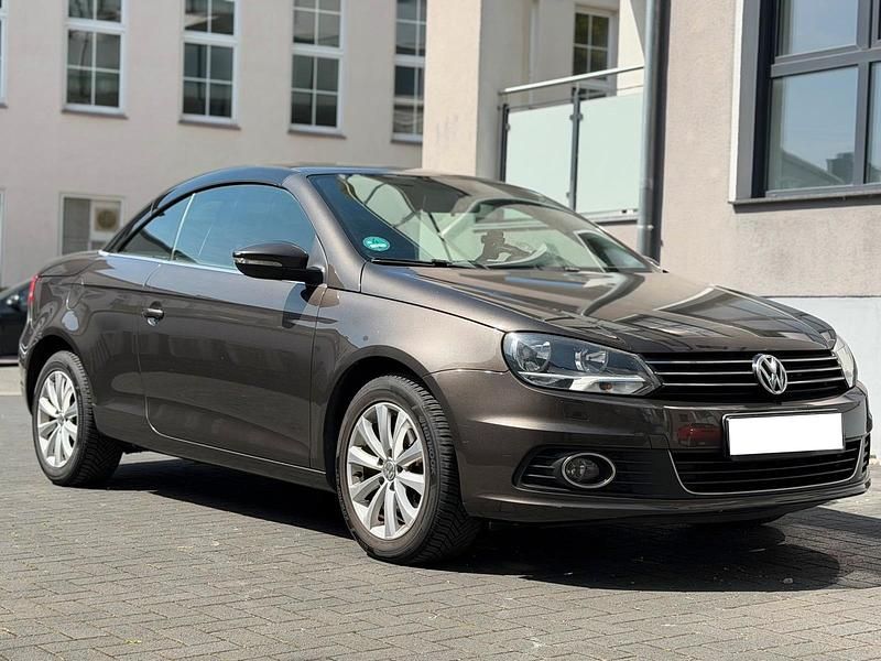 Second-hand VW Eos 122 CP (89 kW) 2011 Maro Cabrio