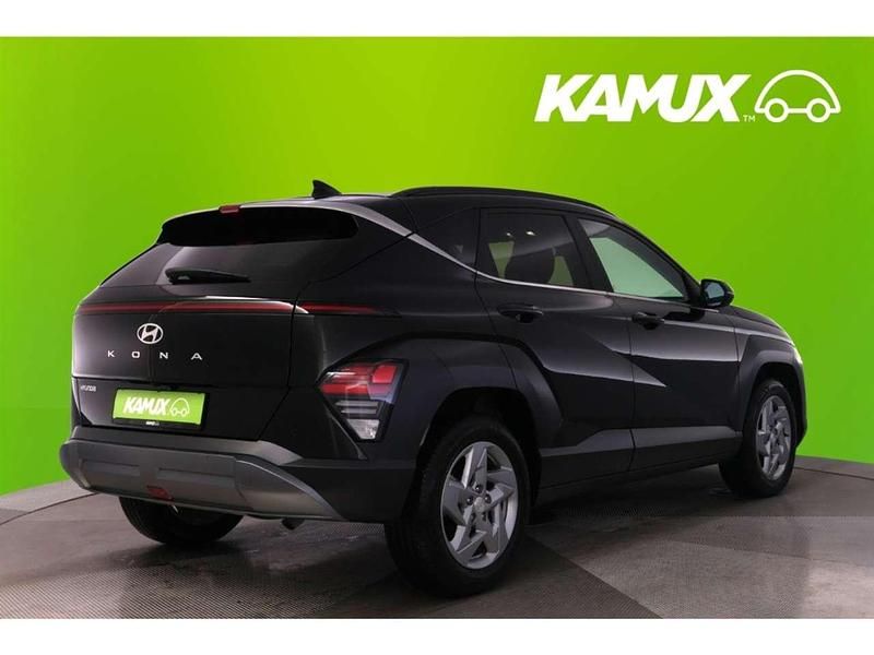 Gebraucht Hyundai Kona Trend 120 PS (88 kW) 2024 Schwarz SUV