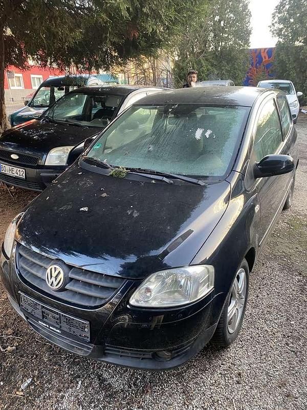 Second-hand VW Fox Style 75 CP (55 kW) 2009 Hatchback