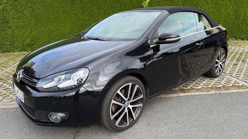 Schwarz Gebraucht 2011 VW Golf Cabriolet Cabrio | 9.300 € (Fairer Preis) - Bild 1/4