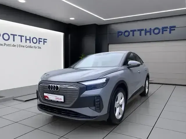 Gebraucht Audi Q4 Sportback e-tron Comfort 150 kW (204 PS) 2022 SUV