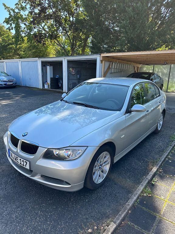 Gebraucht BMW 318 Performance 129 PS (94 kW) 2005 Silber Limousine