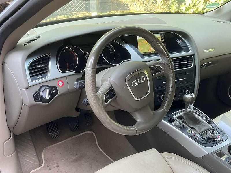 Gebraucht Audi A5 Cabriolet 170 PS (125 kW) 2010 Braun Cabrio