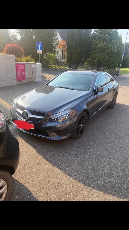 Grau Gebraucht 2013 Mercedes E250 Coupé | 14.700 € (Guter Preis) - Bild 1/3