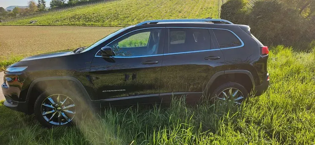 Gebraucht Jeep Cherokee 200 PS (147 kW) 2018 Schwarz SUV