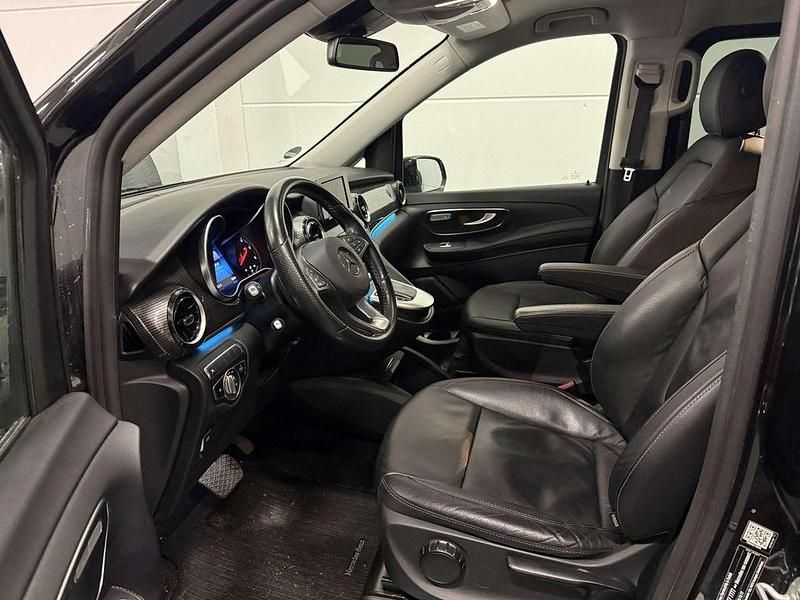 Gebraucht Mercedes V250 Avantgarde 190 PS (139 kW) 2020 Schwarz Van / Kleinbus