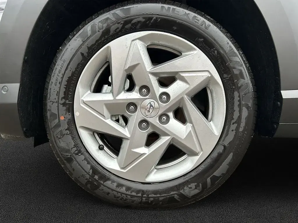 Gebraucht Hyundai Kona Trend 139 PS (102 kW) 2025 Grün SUV