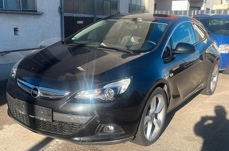 Schwarz Gebraucht 2014 Opel Astra GTC Limousine | 8.900 € (Fairer Preis) - Bild 1/4