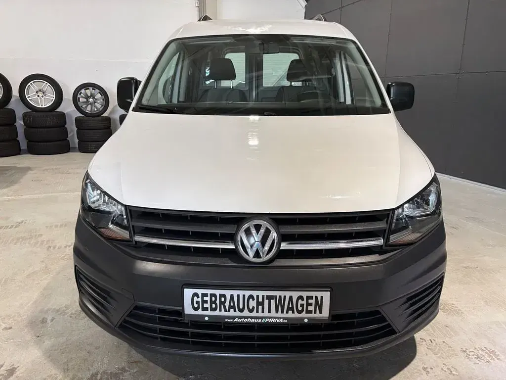 Gebraucht VW Caddy 84 PS (61 kW) 2016 Weiß Van / Kleinbus