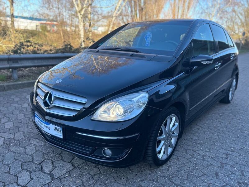 Schwarz Gebraucht 2006 Mercedes B200 Avantgarde Van / Kleinbus | 5.990 € (Etwas zu teuer) - Bild 1/4