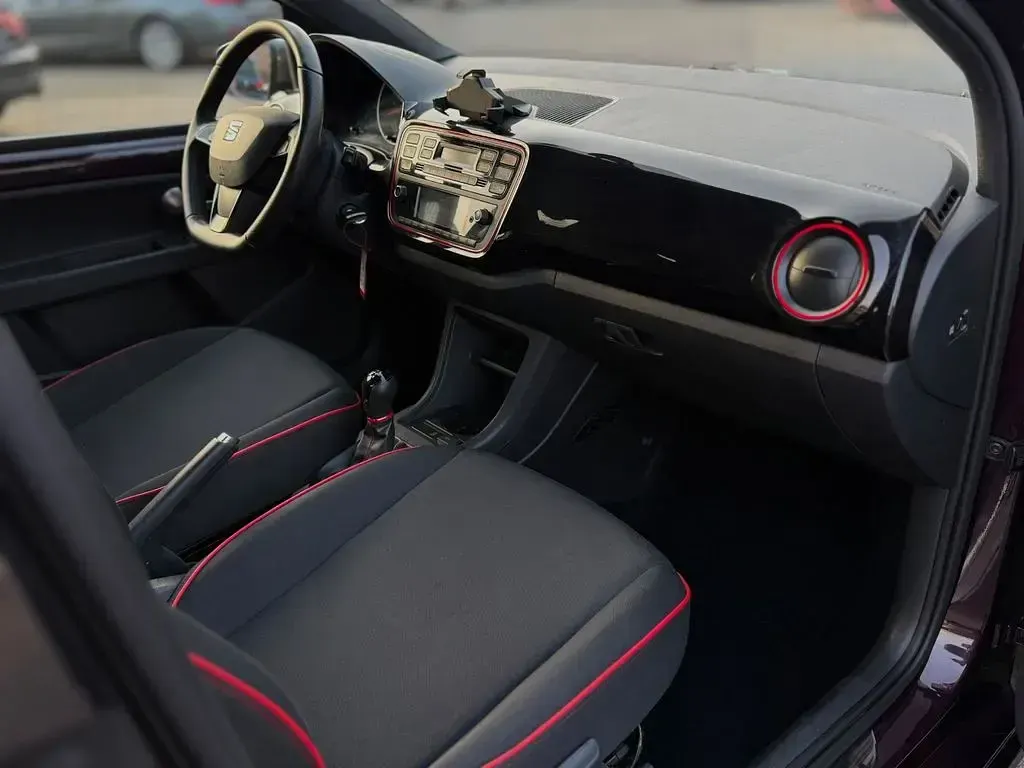 Gebraucht Seat Mii Beats 75 PS (55 kW) 2018 Violet Kleinwagen