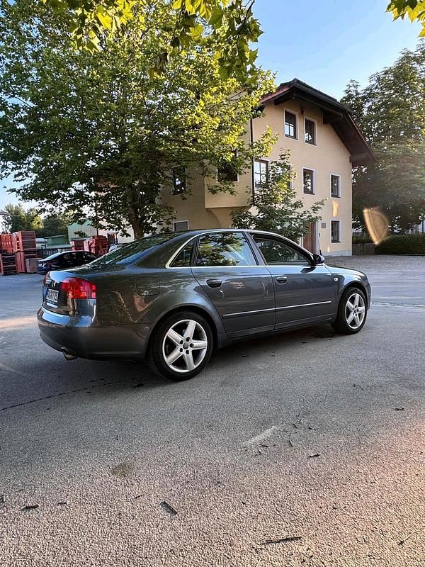 Gebraucht Audi A4 255 PS (187 kW) 2005 Grün Limousine