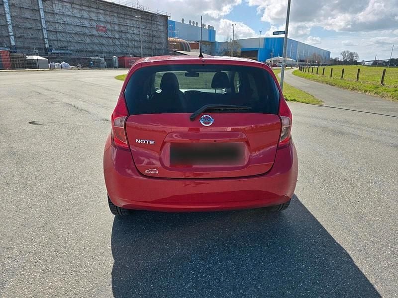 Second-hand Nissan Note 80 CP (58 kW) 2015 Roșu Hatchback