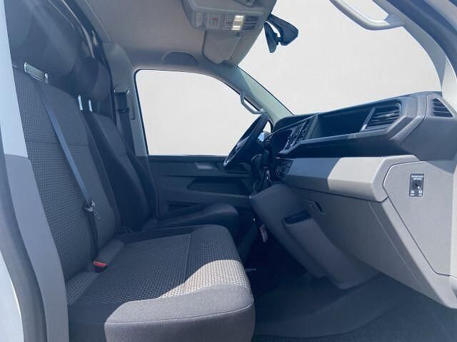 Gebraucht VW Transporter 150 PS (110 kW) 2024 Candyweiß Van