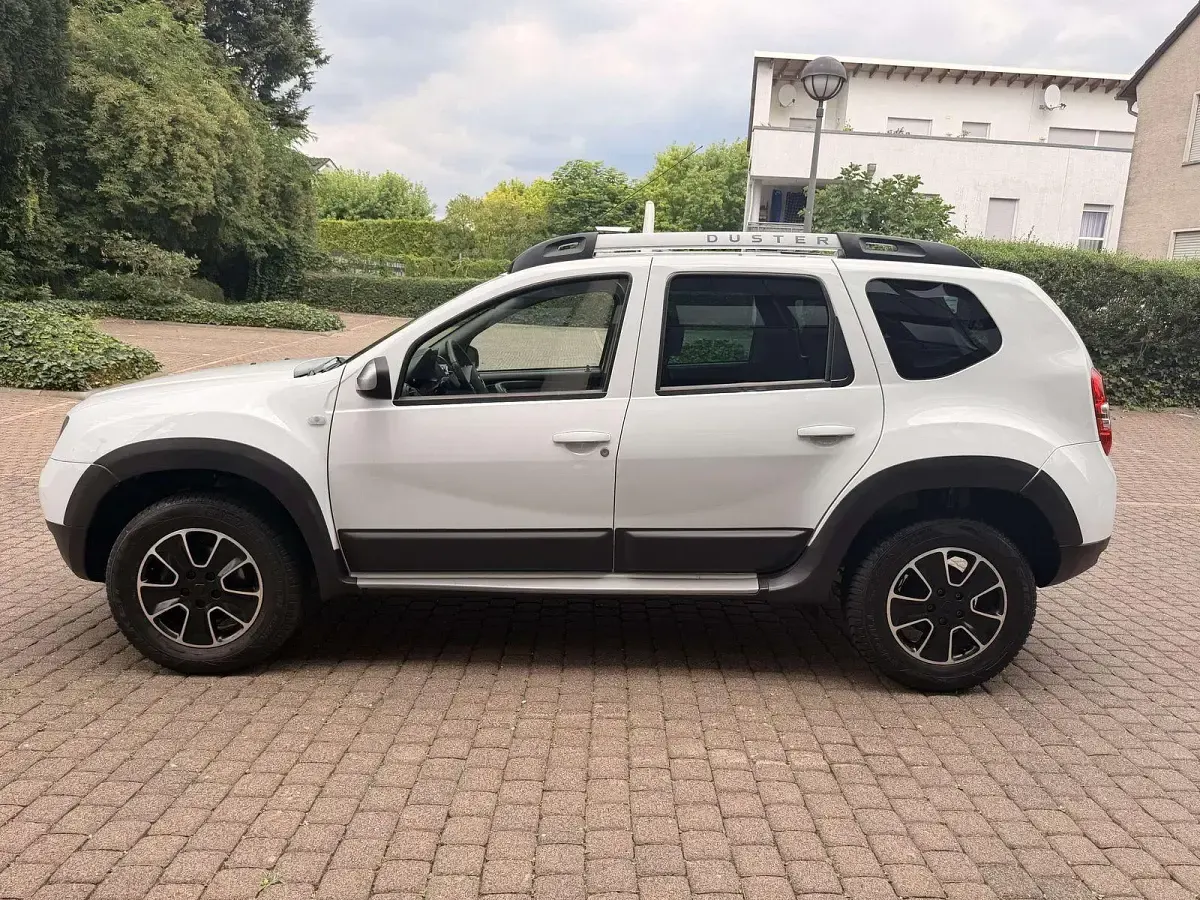 Gebraucht Dacia Duster Urban Explorer 125 PS (91 kW) 2016 SUV