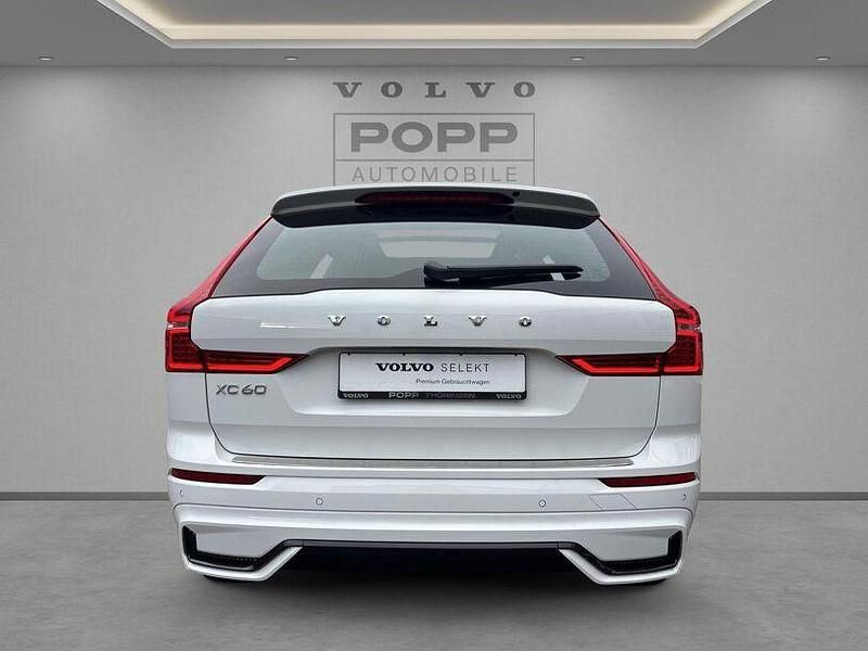 Gebraucht Volvo XC60 R-Design 341 PS (250 kW) 2021 Ice white, solid / solid SUV
