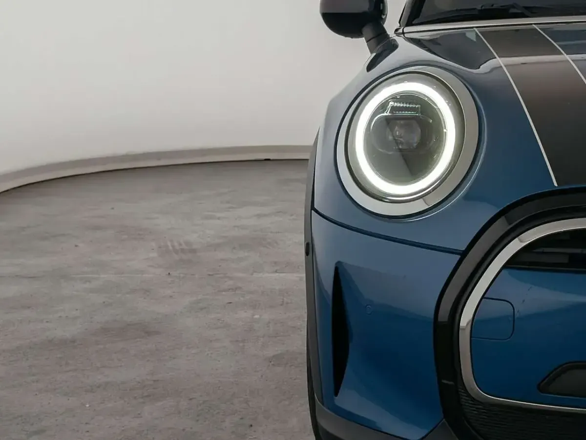 Occasion Mini Cooper 136 PK (100 kW) 2021 Blauw Hatchback