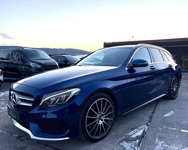 Gebraucht Mercedes C400 AMG line 333 PS (244 kW) 2015 Blau Limousine