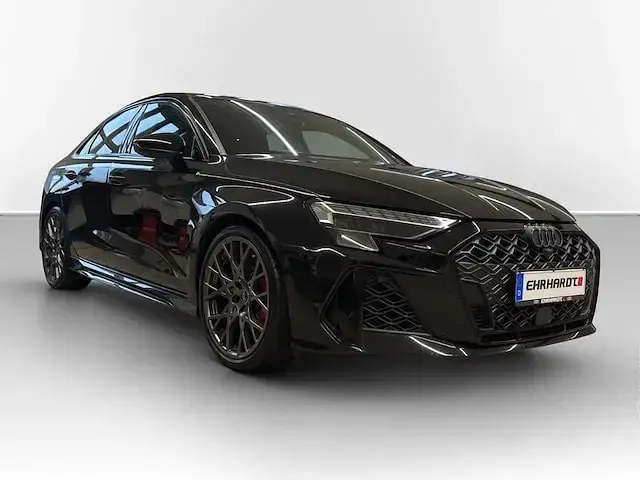 Gebraucht Audi RS3 Sport 400 PS (294 kW) 2025 Schwarz Limousine