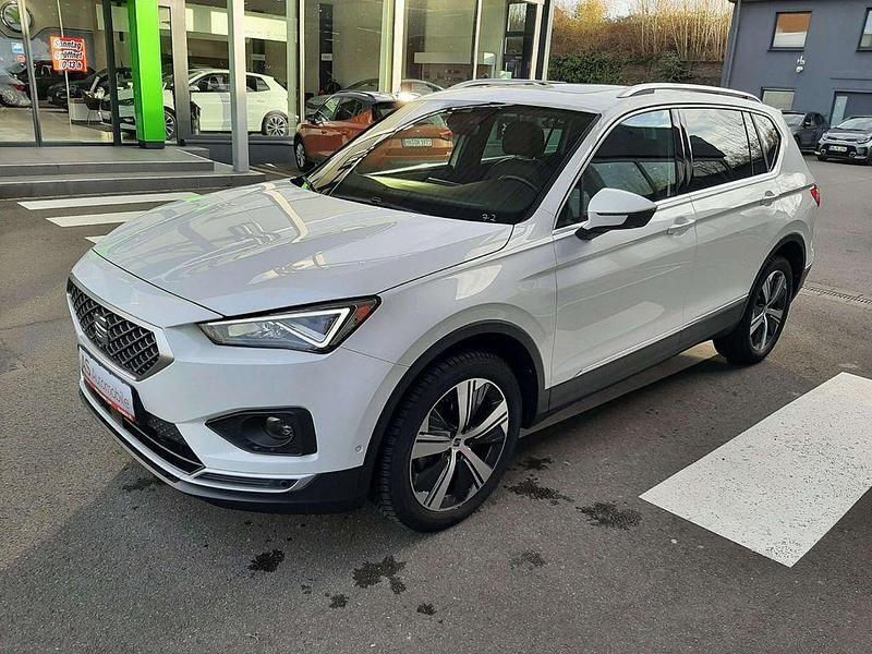 Weiß Gebraucht 2023 Seat Tarraco Xperience SUV | 33.880 € (Fairer Preis) - Bild 1/4