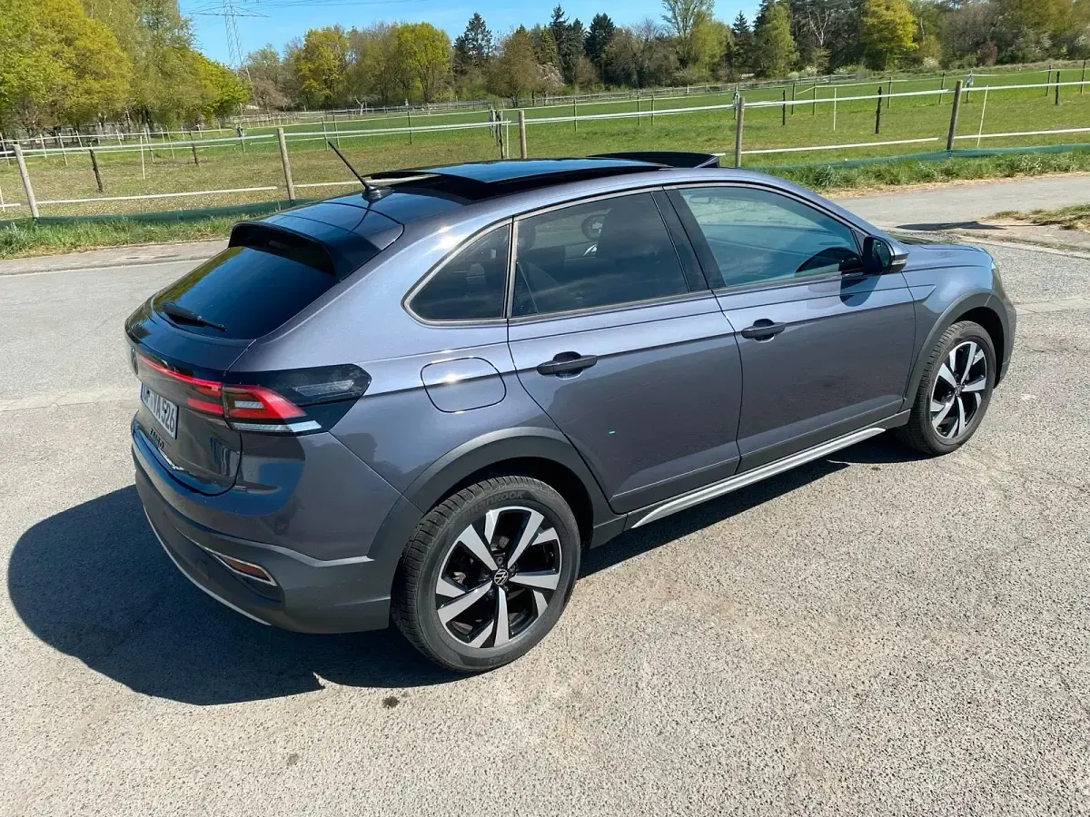 Używany VW Taigo 110 KM (80 kW) 2022 Szary SUV