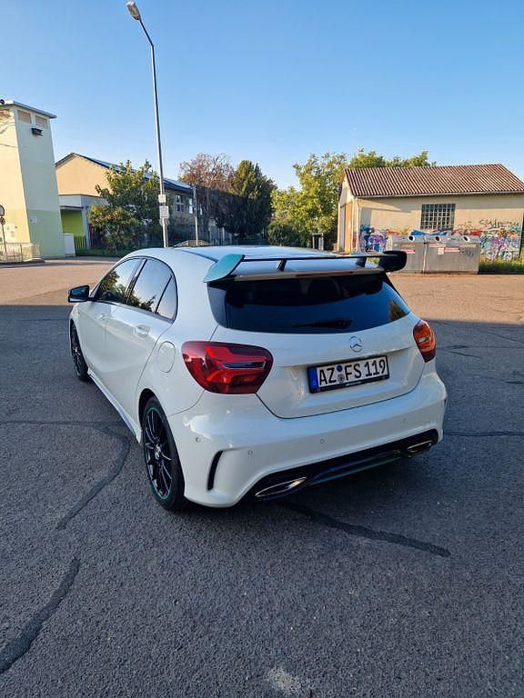 Gebraucht Mercedes A200 Motorsport Edition 156 PS (114 kW) 2016 Weiß Limousine