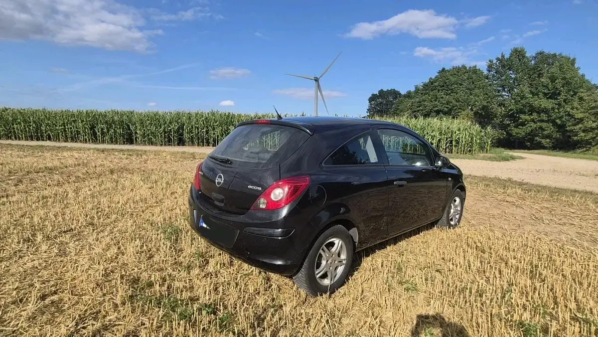 Gebraucht Opel Corsa 72 PS (52 kW) 2013 Schwarz Kleinwagen