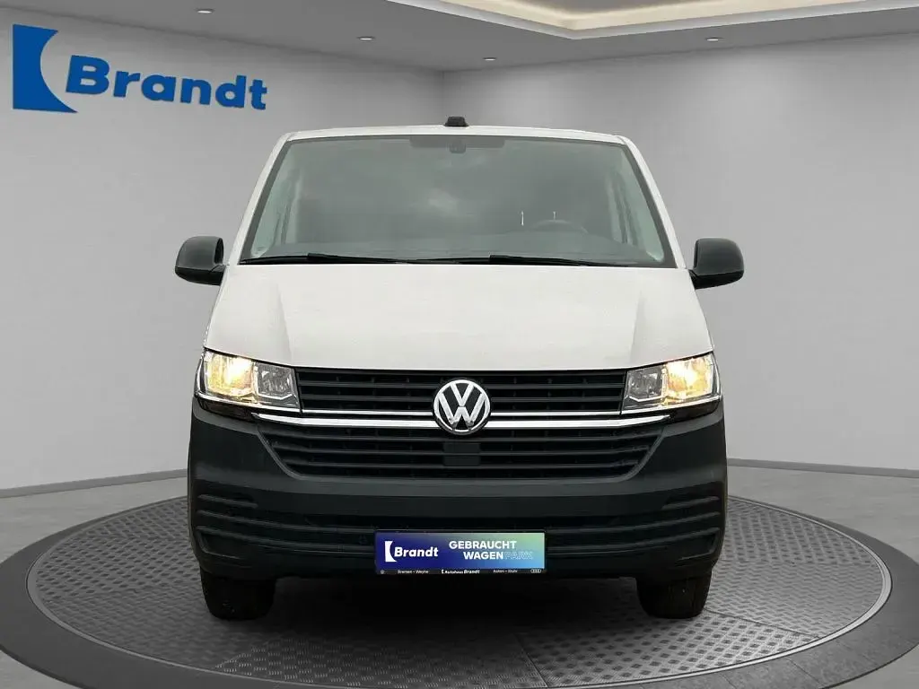 Gebraucht VW Transporter 150 PS (110 kW) 2022 Weiß Van