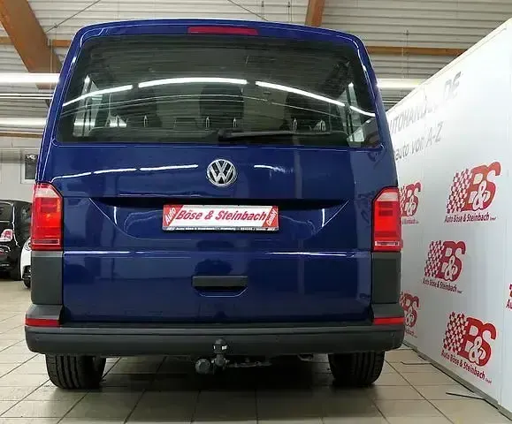 Second-hand VW T6 150 CP (110 kW) 2016 Albastru Van
