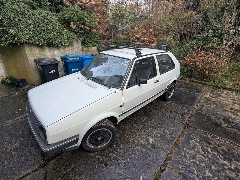 Gebraucht VW Golf II 54 PS (39 kW) 1985 Weiß Kleinwagen