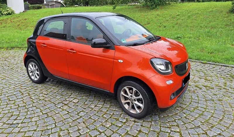 Orange Gebraucht 2014 Smart ForFour Passion Limousine | 5.500 € (Fairer Preis) - Bild 1/4