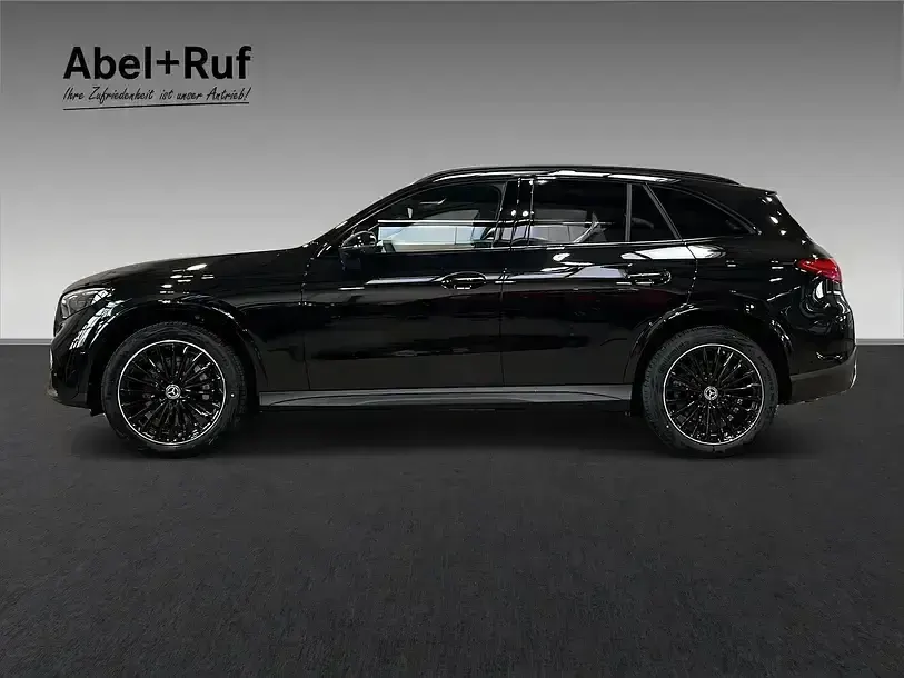 Gebraucht Mercedes GLC450 AMG 367 PS (269 kW) 2026 Obsidianschwarz SUV