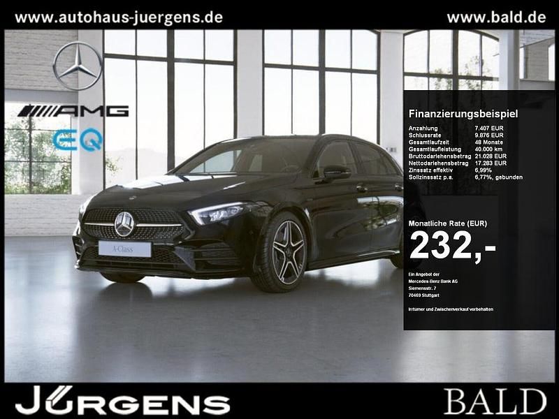 Unilack nachtschwarz Gebraucht 2021 Mercedes A250 AMG Limousine | 24.680 € (Guter Preis) - Bild 1/4