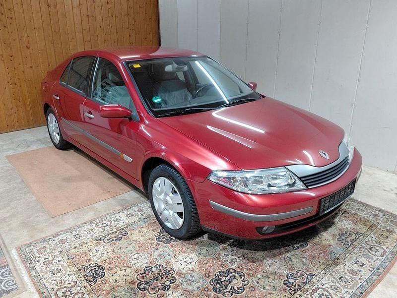 Gebraucht Renault Laguna II Privilege 120 PS (88 kW) 2002 Rot Limousine