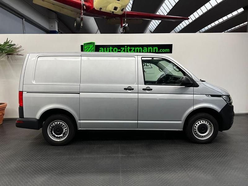 Gebraucht VW Transporter 150 PS (110 kW) 2021 Reflexsilber metallic Van
