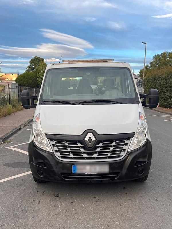 Weiß Gebraucht 2018 Renault Master | 16.500 € - Bild 1/4