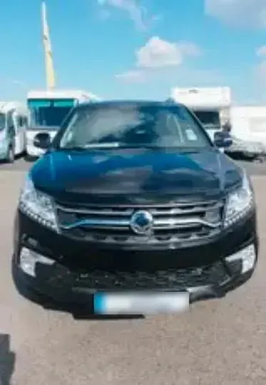 Gebraucht SsangYong Korando 150 PS (110 kW) 2019 Schwarz SUV