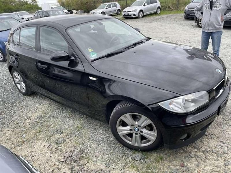 Gebraucht BMW 116 116 PS (85 kW) 2006 Schwarz Kleinwagen