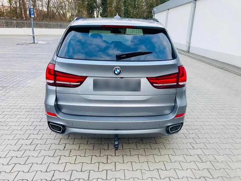 Gebraucht BMW X5 258 PS (189 kW) 2015 Silber SUV