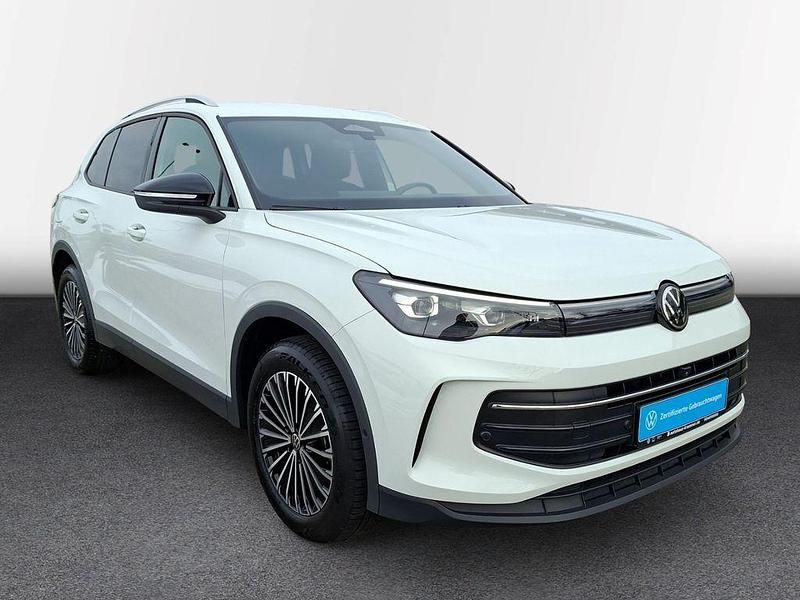 Gebraucht VW Tiguan Goal 150 PS (110 kW) 2025 Weiß SUV