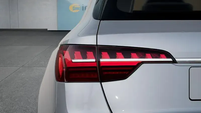 Gebraucht Audi A4 136 PS (100 kW) 2024 Silber Kombi