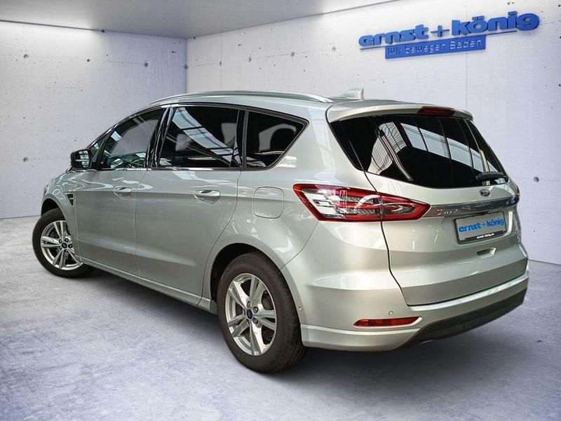 Gebraucht Ford S-MAX Titanium 2022 Van / Kleinbus