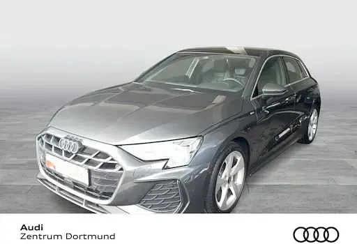 Usado Audi A3 S-Line 150 HP (110 kW) 2025 Sedan