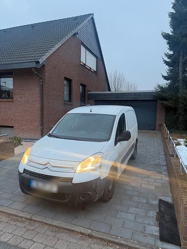 Gebraucht 2013 Citroën Berlingo Van / Kleinbus | 3.199 € (Fairer Preis) - Bild 1/4
