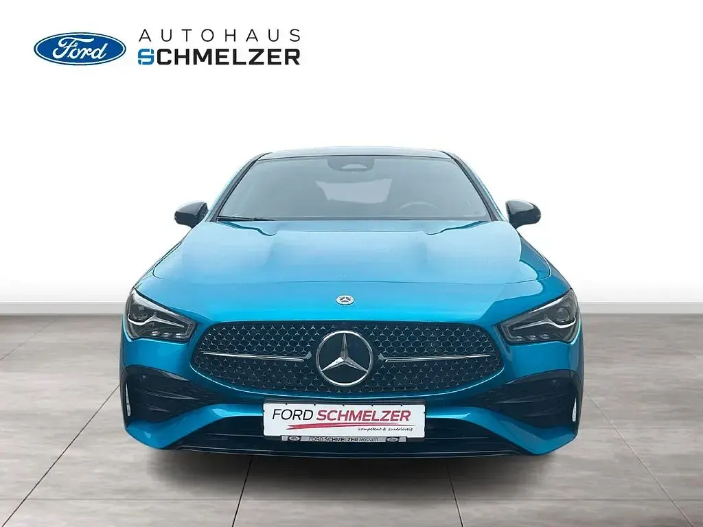 Gebraucht Mercedes CLA200 163 PS (119 kW) 2023 Blau Limousine